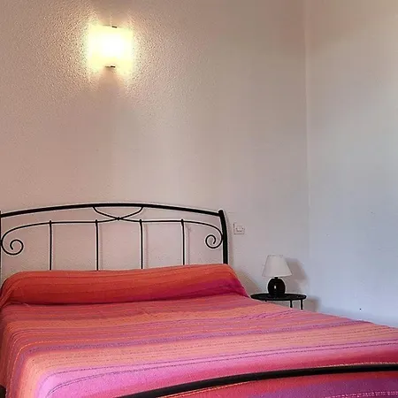 Maison D'agde, 6 Pièces, 10 Personnes - Fr-1-423-193 Villa *