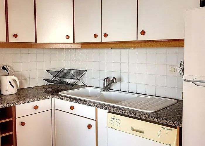 Maison Au Grau D'agde 6 Pieces, 5 Chambres, Wifi, Parking - Fr-1-423-193 Villa